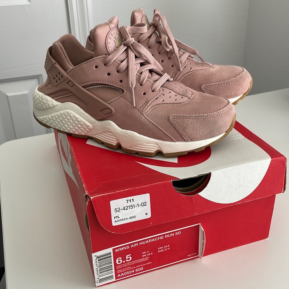 Worn once Nike Air Huarache